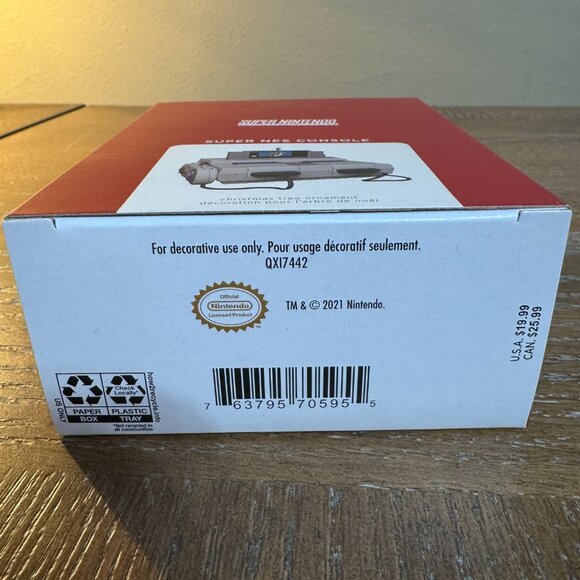 Hallmark Keepsake 2022 Super Nintendo NES Console SNES Ornament Sound Light NEW - Picture 4 of 4